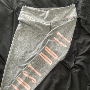 Nike gray leggings